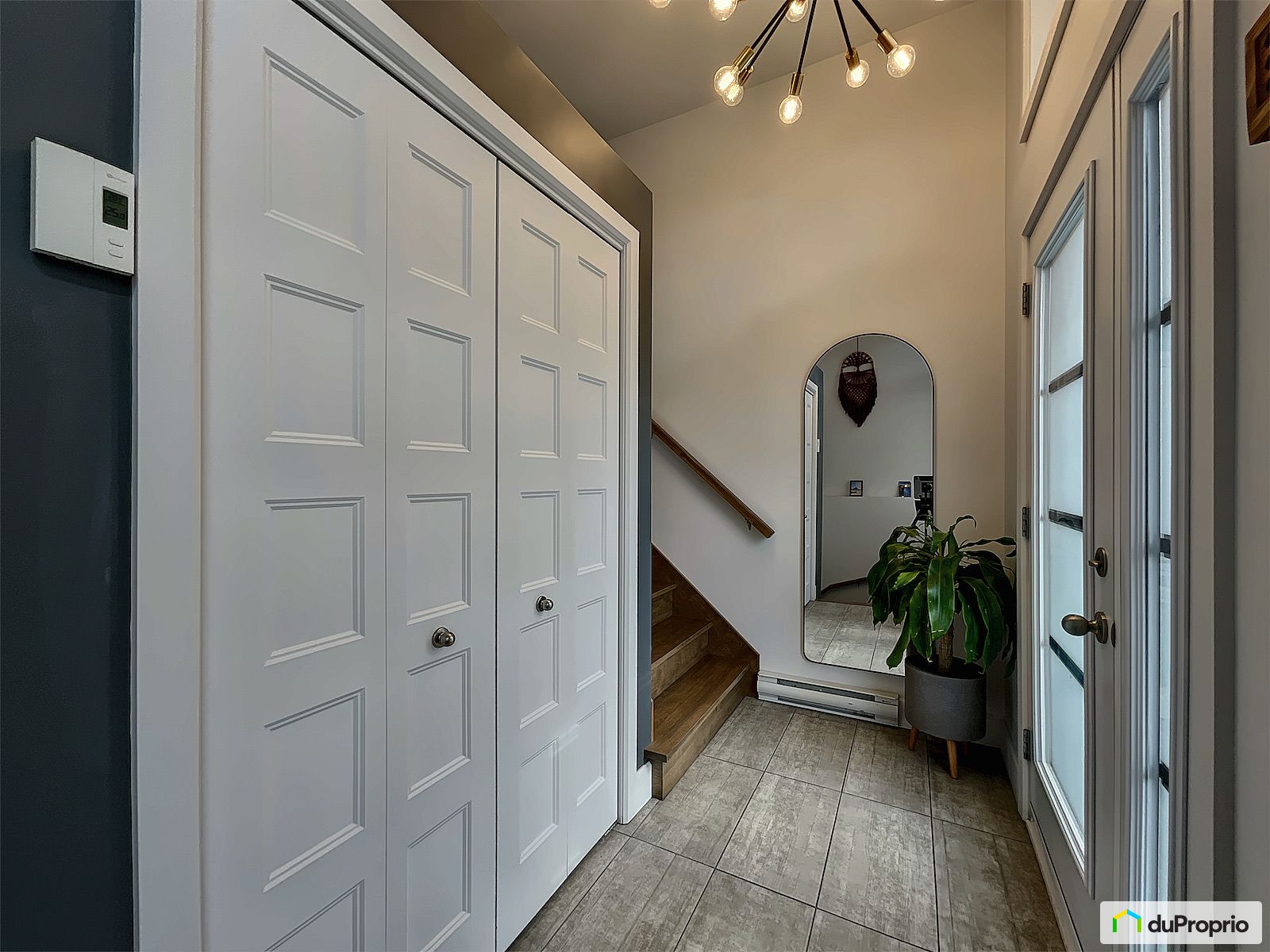 2590 Rue Du Menestrel — photo 2