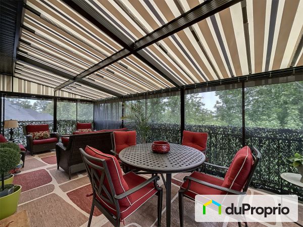 Terrace - 204-3275 rue Jean-Paul-Lemieux, Longueuil (Vieux-Longueuil) for sale