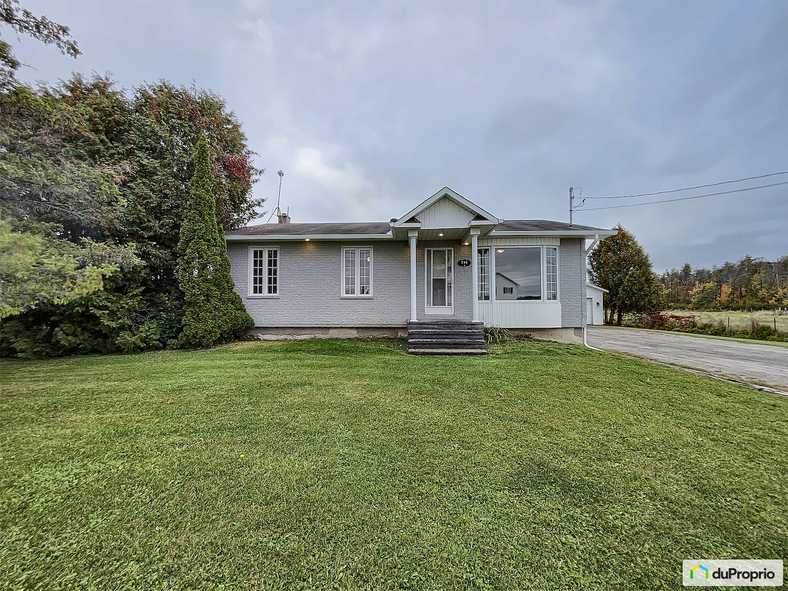 296 Chemin Proulx — photo 1