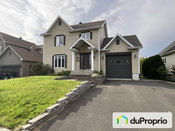 1145 rue de la Licorne, St-Jean-Chrysostome for sale