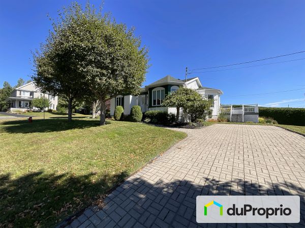4127 rue des Cerisiers, Lac-Mégantic for sale
