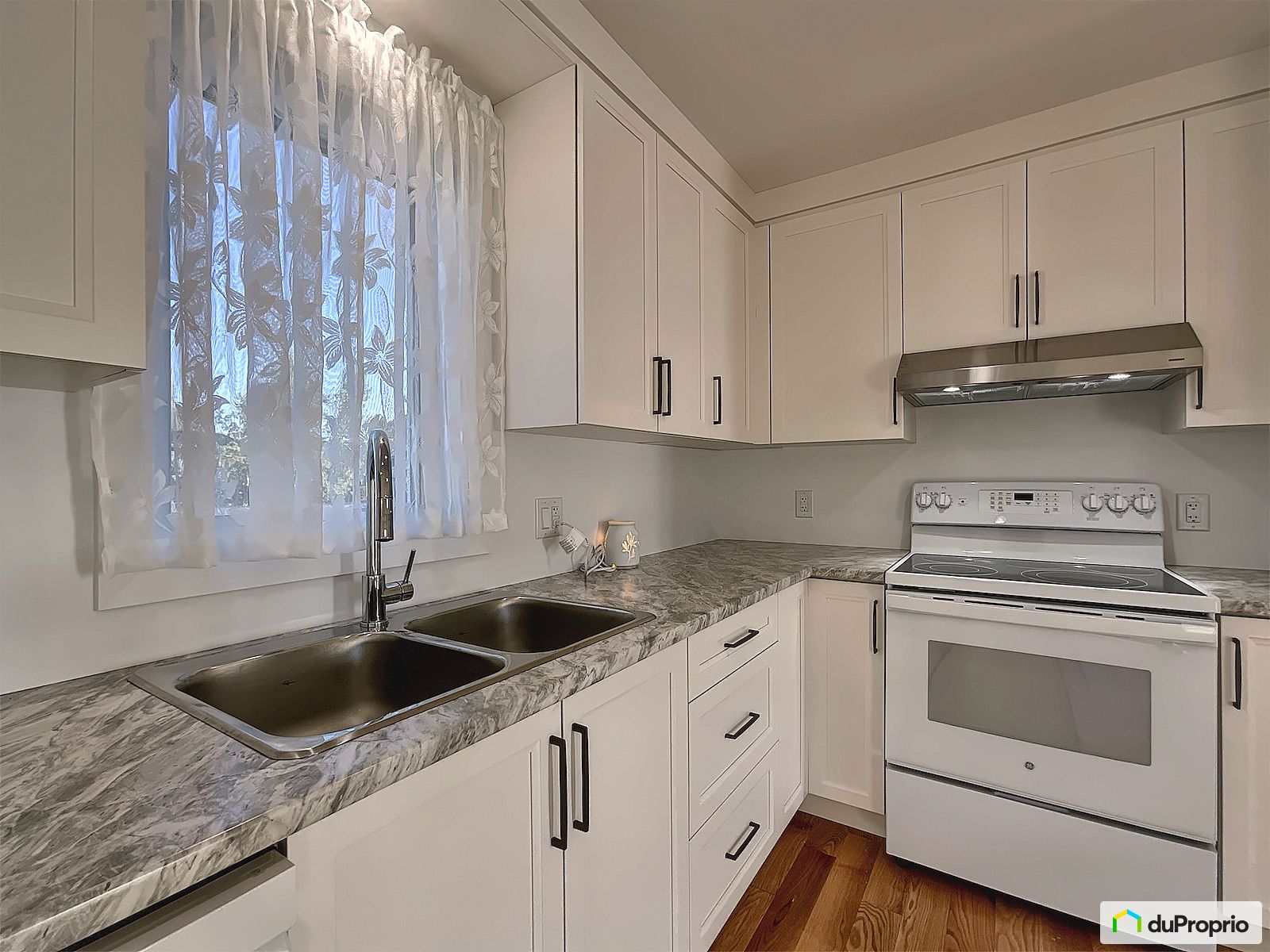 4720 Rue Poulin — photo 3
