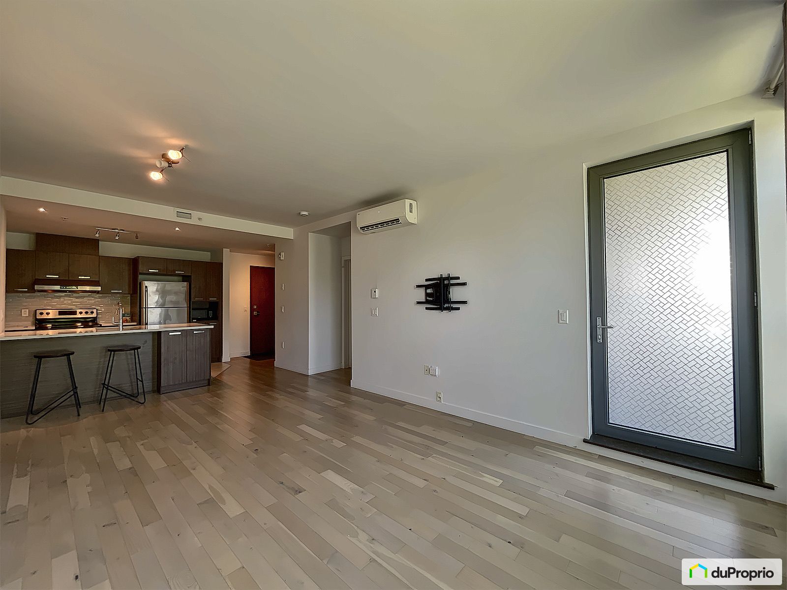 104 6900 Boul Newman — photo 2