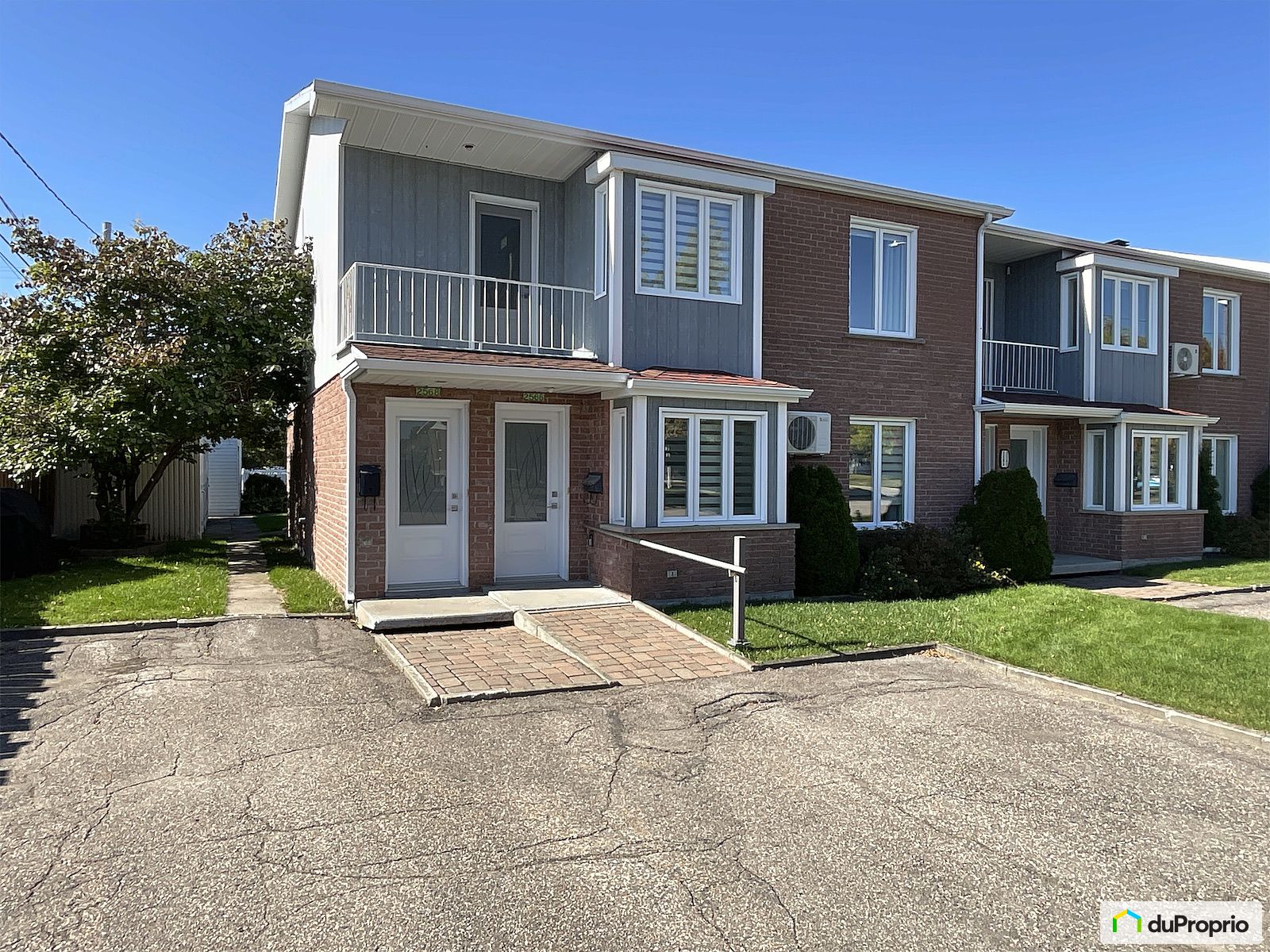 2568 Rue Des Pelicans — photo 1
