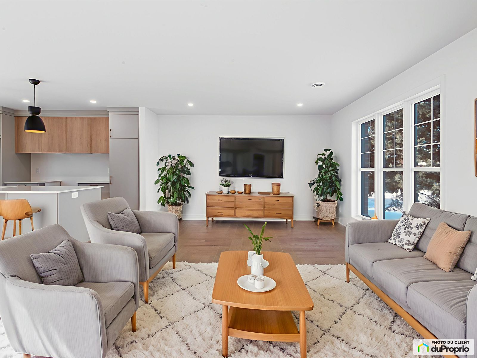 398 400 Rue Jacques — photo 2