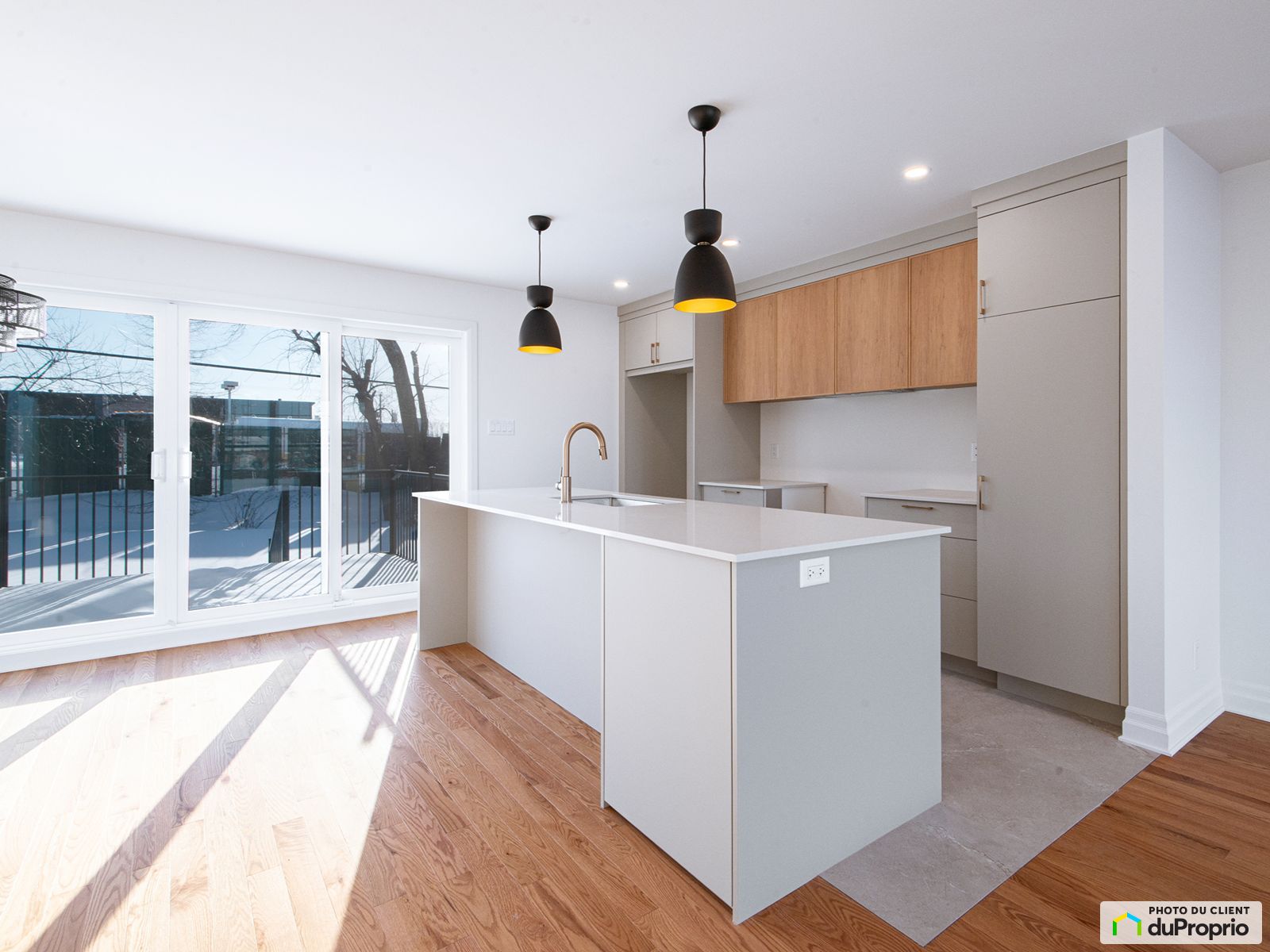 398 400 Rue Jacques — photo 3