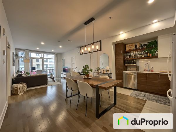 202-2855 avenue du Cosmodôme, Chomedey for sale