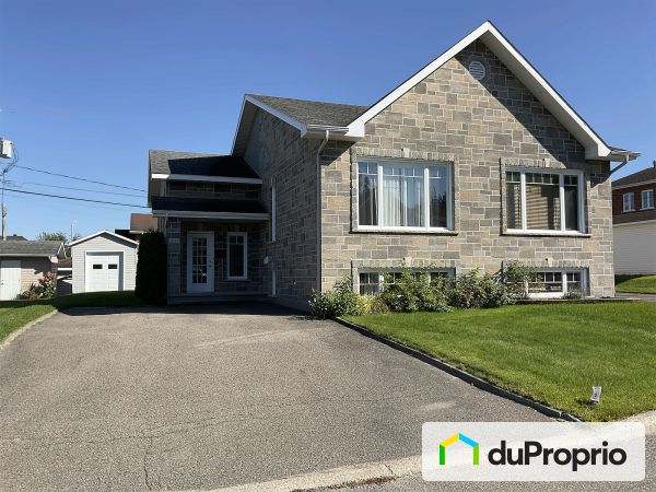 1937, rue des Passerins, Chicoutimi (Chicoutimi) à vendre
