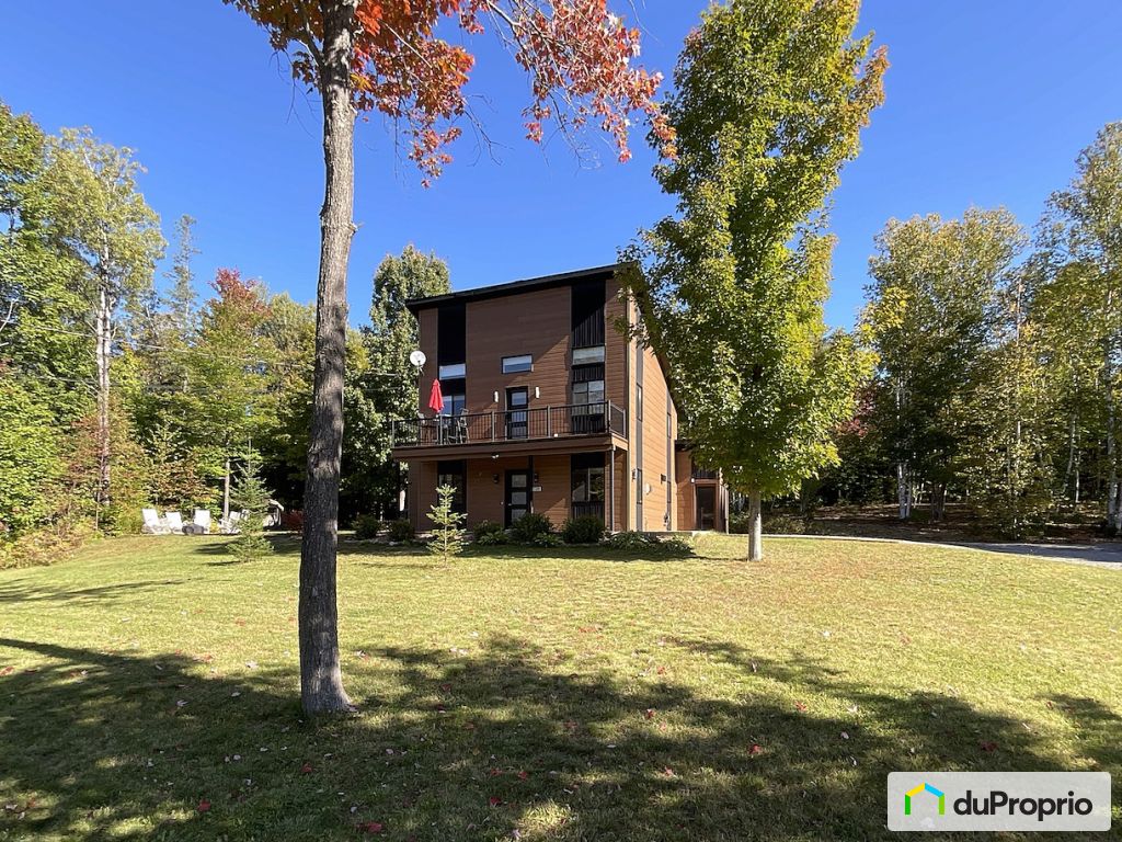 7169 Chemin Baril — photo 1