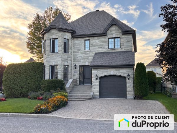 3105, rue Denis-Diderot, Chomedey à vendre