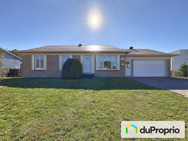 1385 rue des Patriotes, L'Ancienne-Lorette for sale