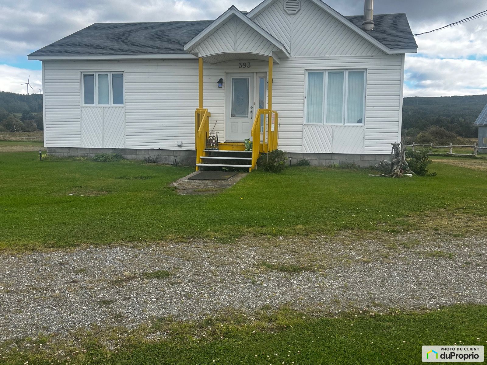 393 Rue Notre Dame Ouest — photo 1