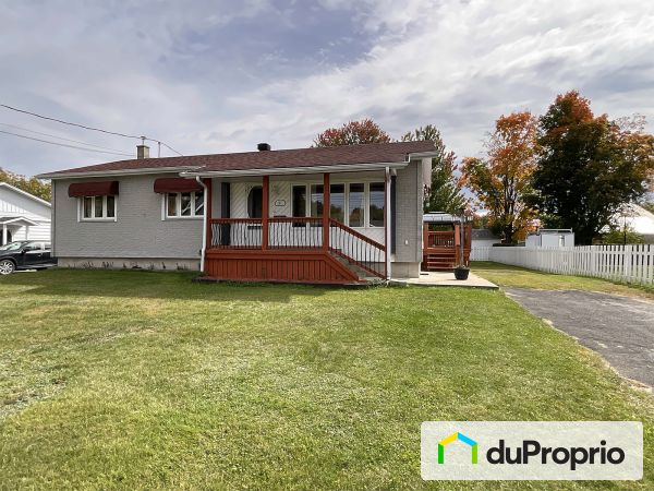 51 rue beaulieu, St-Étienne-Des-Gres for sale