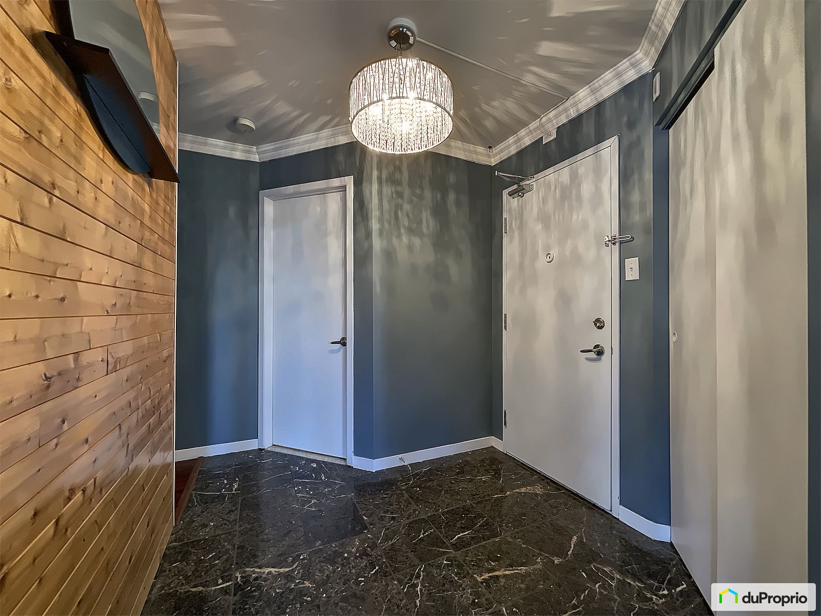 23 9220 Boulevard Du Centre Ho — photo 2