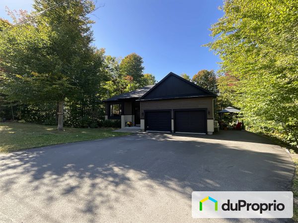 3014 rue de l'Héritage, Ste-Julienne for sale