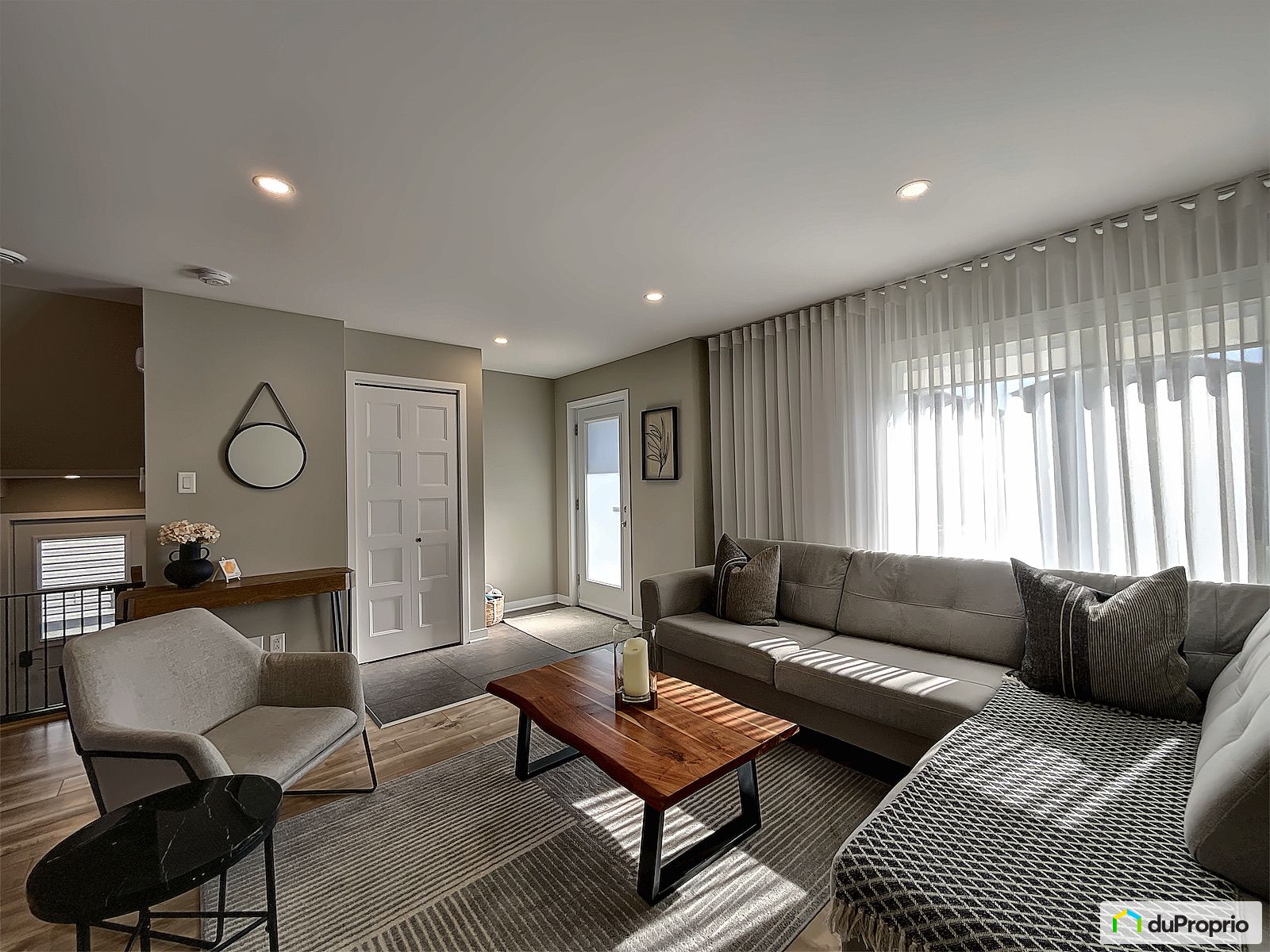 1756 Rue Archambault — photo 3
