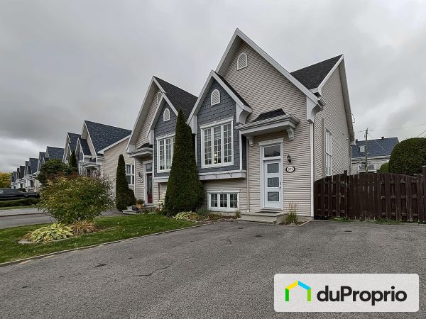 2071 rue des Clématites, Duberger for sale