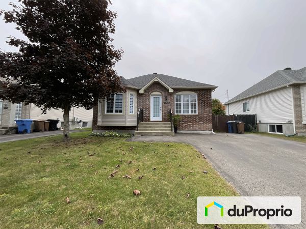 1473 rue de Blois, St-Jérôme (Bellefeuille) for sale
