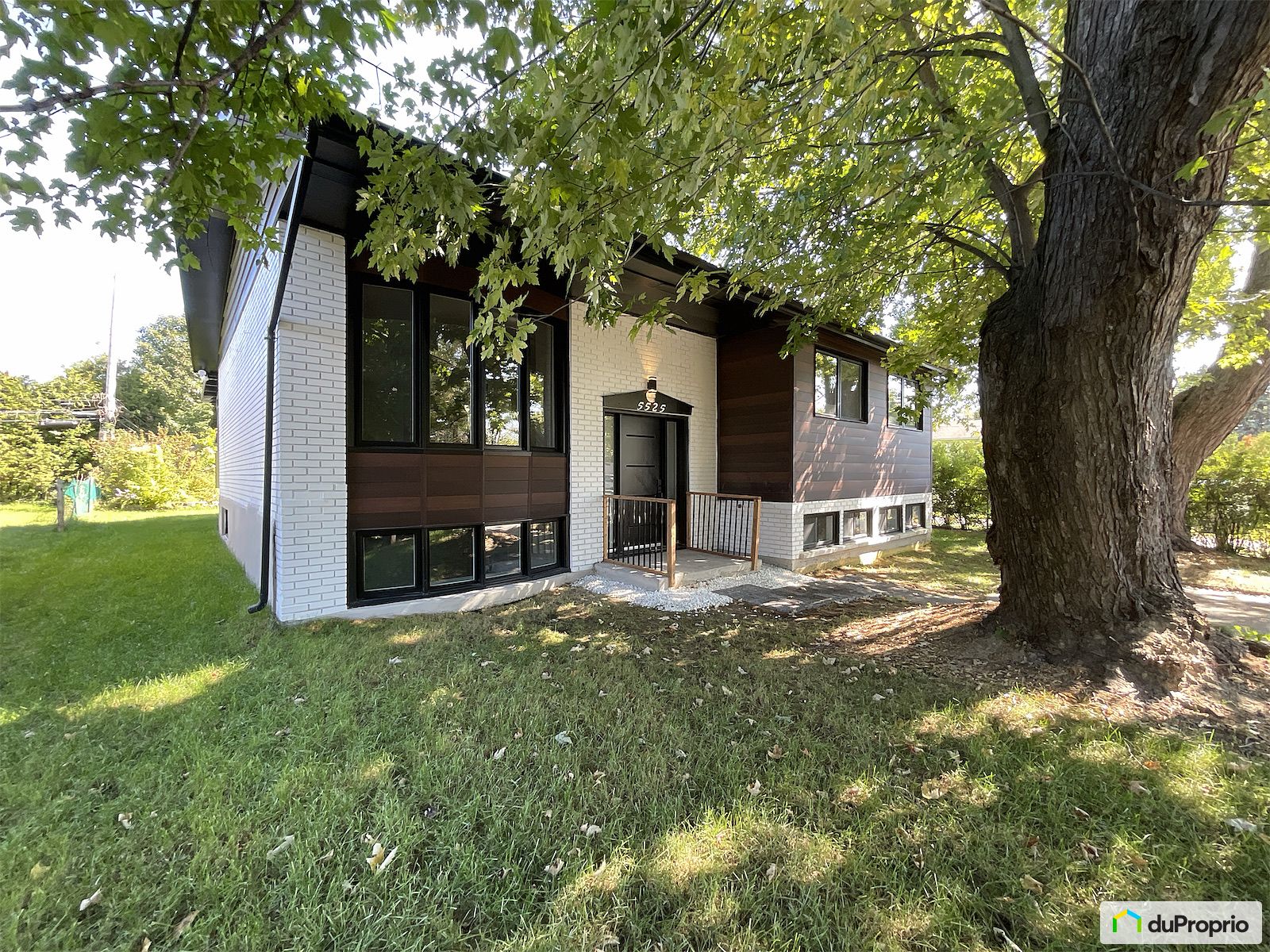 5525 Avenue Beliveau — photo 3
