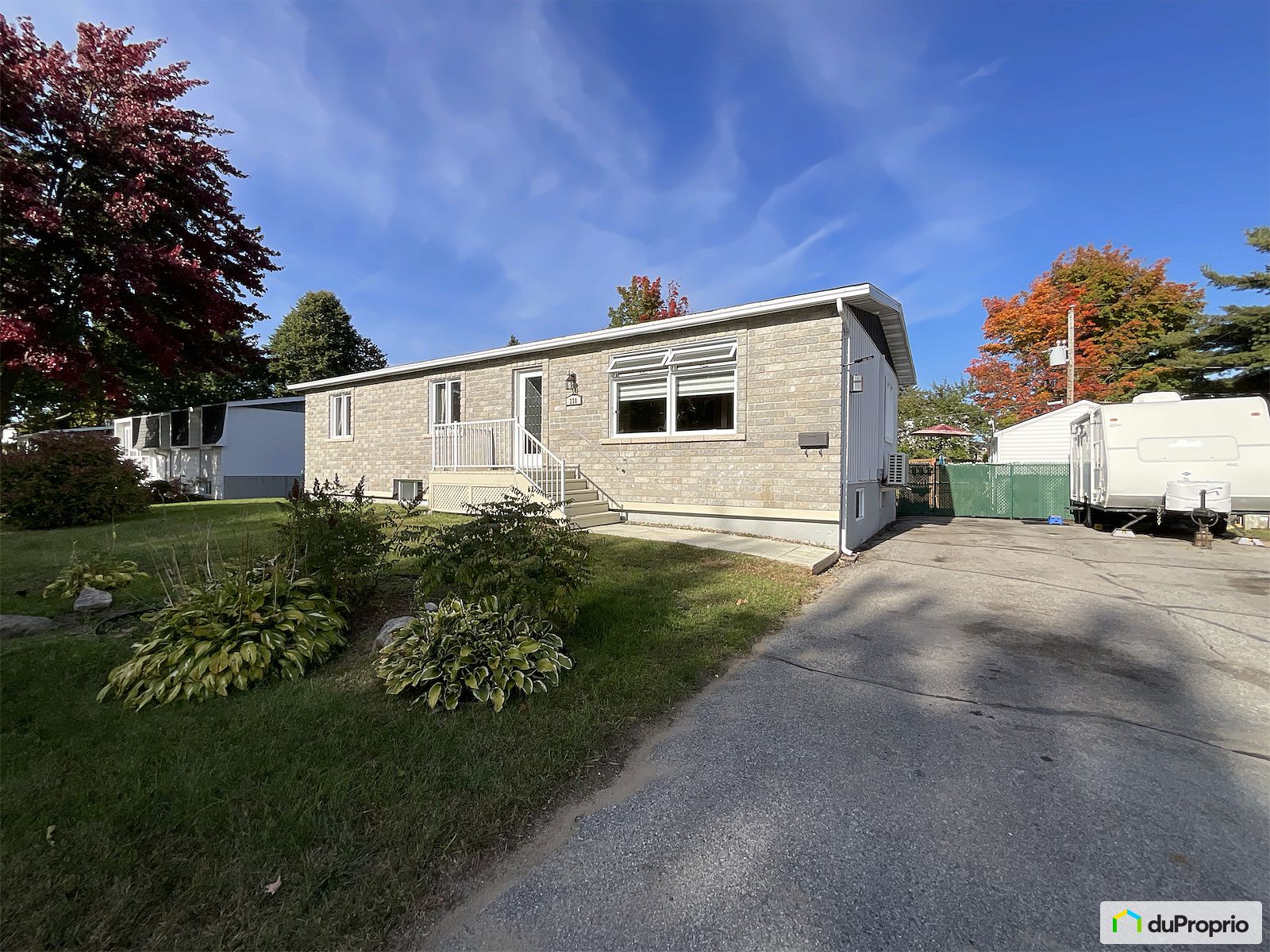 220 Rue De Dieppe — photo 3