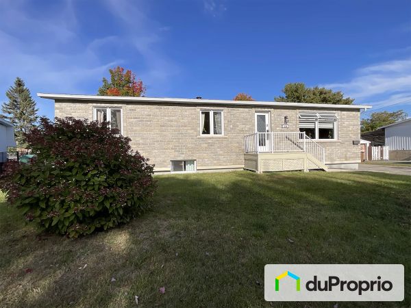 220 rue de Dieppe, Trois-Rivières (Cap-De-La-Madeleine) for sale