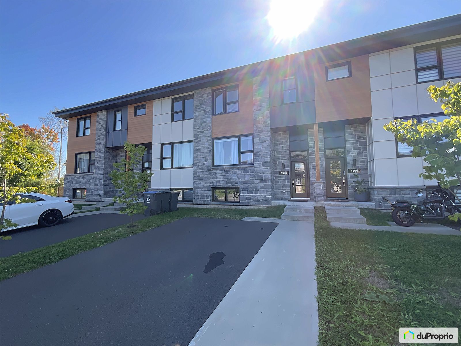 1392 Rue Du Maud — photo 3