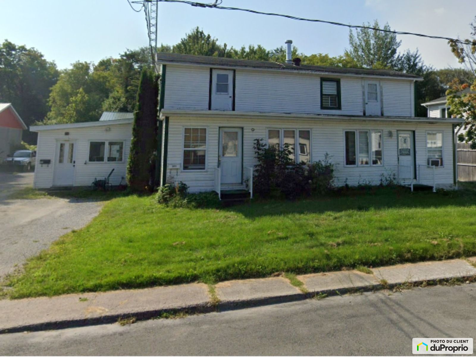 107 Rue Oliver — photo 1