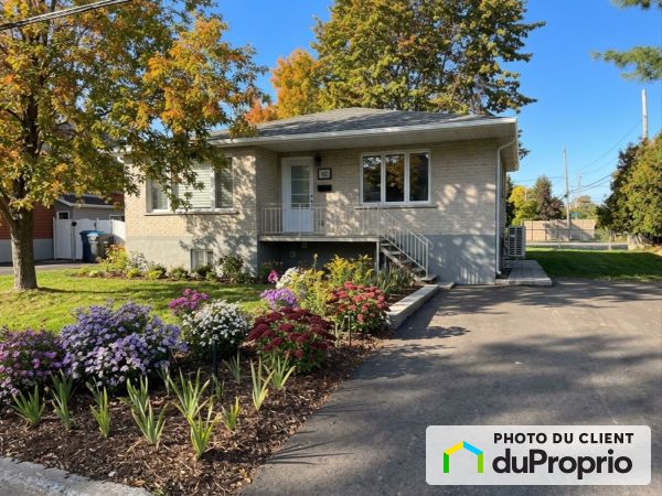 5000, rue Domville, Longueuil (St-Hubert) à vendre