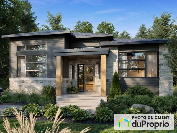 rue des Saphirs, Ste-Sophie for sale