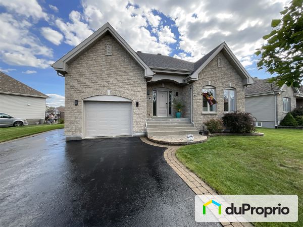 17 rue des Catalpas, St-Philippe for sale