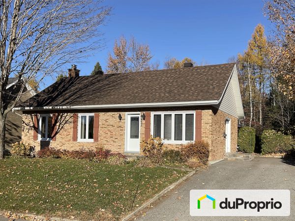 8413, rue des Grizzlis, Charlesbourg à vendre