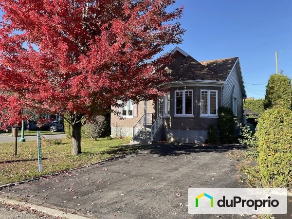 2050 rue du Carat, Terrebonne (La Plaine) for sale