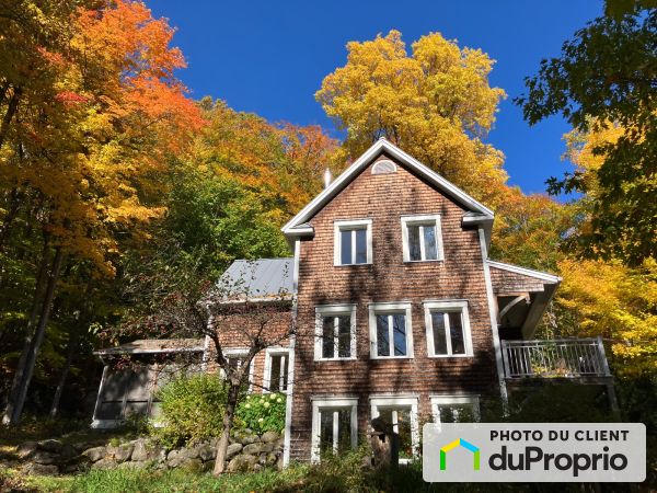 2232 rue Noiseux, St-Jean-Baptiste for sale
