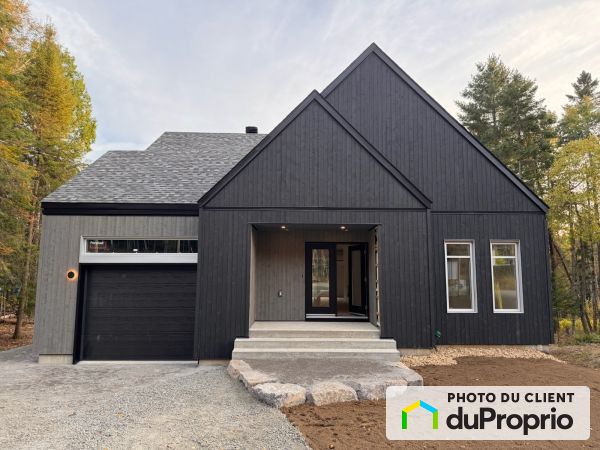 27 rue pagé, Morin-Heights for sale