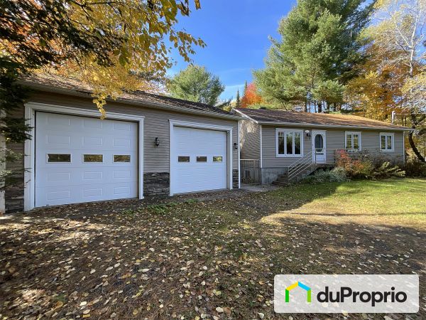 121, rue Phelan, St-Colomban à vendre