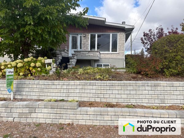661, 9e rue, St-Jérôme (St-Antoine) à vendre