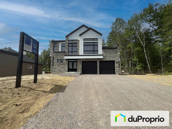 1271 rue des Iles, St-Jérôme (Bellefeuille) for sale