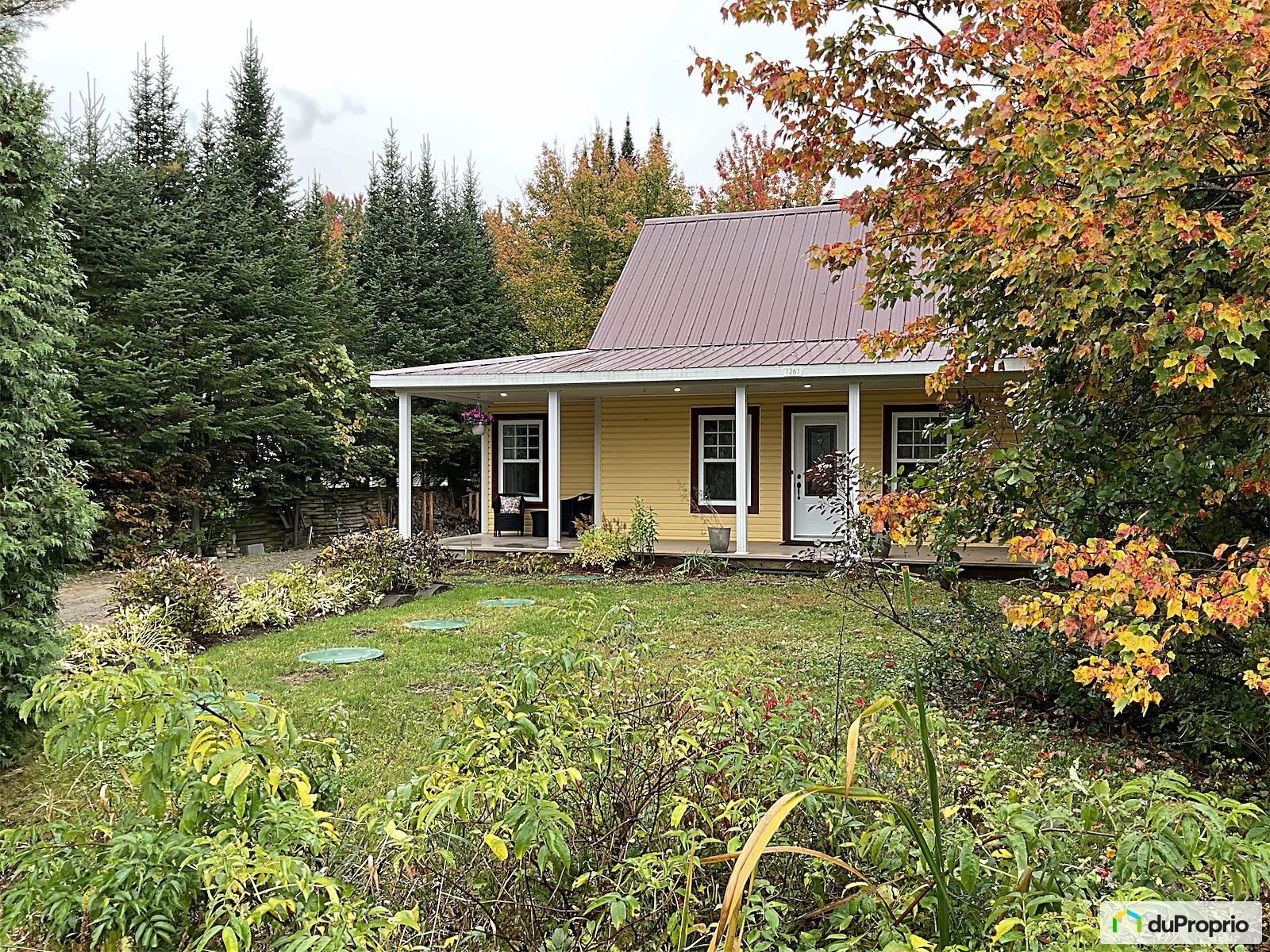 1261 Rue Des Pruniers — photo 3