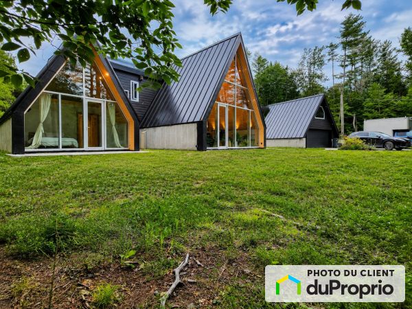 481 Chemin de la côte St-Patrick, St-Colomban for sale