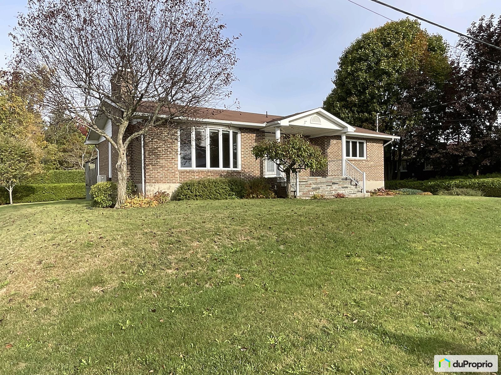 2090 Rue Huguette — photo 2