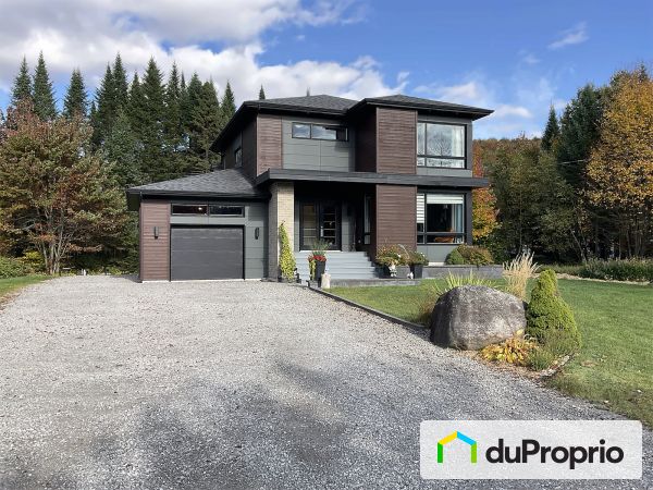 121 avenue de l'Arc-en-Ciel, St-Raymond for sale