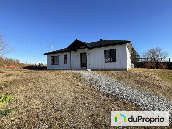 260 avenue du Centenaire, St-Jules-De-Beauce for sale