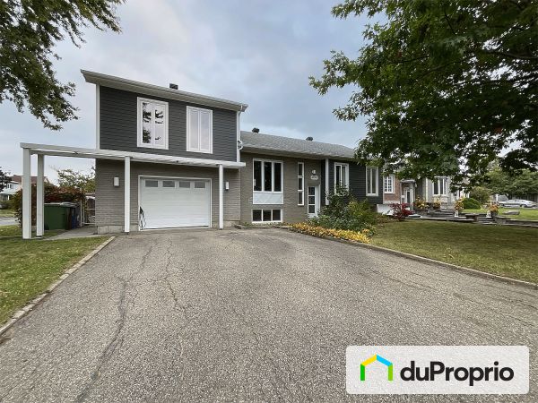 4320 rue des Flamants, Ste-Catherine for sale