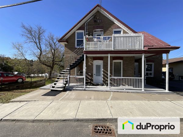 531, rue Saint-Jacques, Ste-Thecle for sale