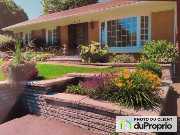 735, avenue de Nogent, Charlesbourg à vendre