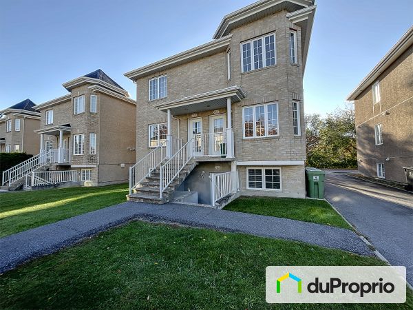 2727, rue Jean-Besré, Boisbriand à vendre