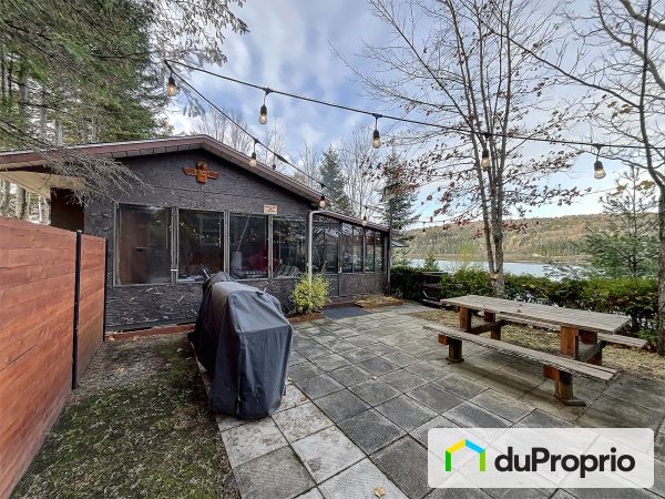 1541 rue Principale, St-Roch-De-Mekinac for sale