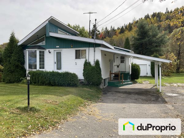 5545 Chemin Saint-Louis, La Baie for sale