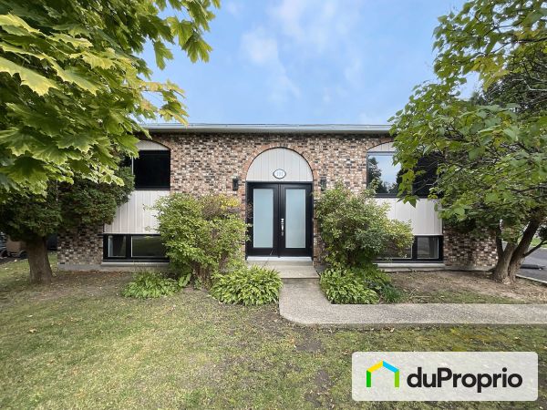 101 rue Geoffrion, Varennes for sale