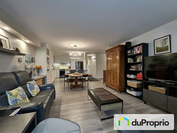 Salon / Salle à manger - 213-1290, rue de l'Aigue-Marine, Charlesbourg à vendre